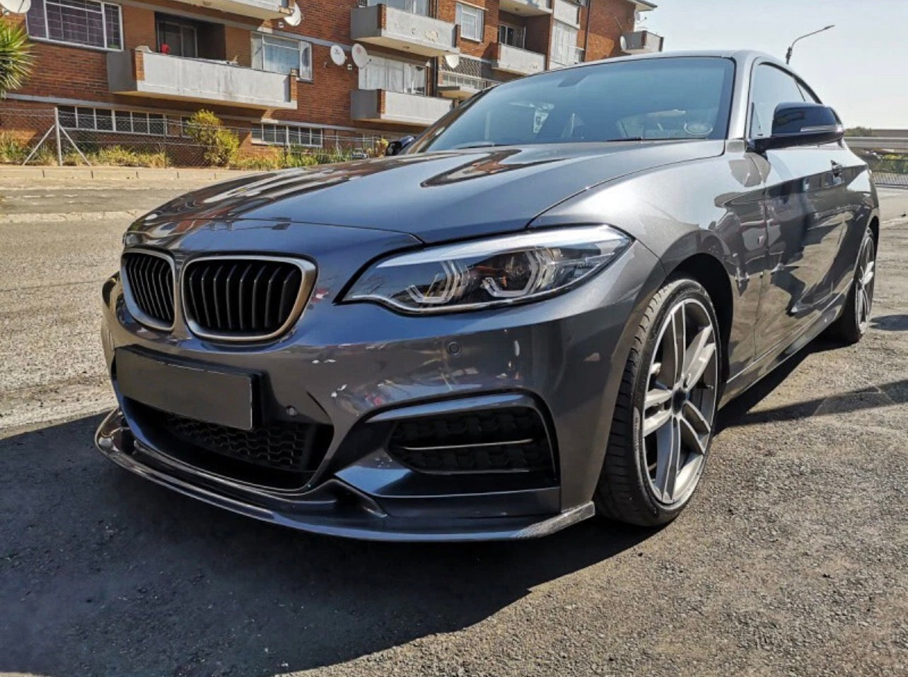 72Design BMW M240i/M235i (F22) Lame avant style performance en fibre de carbone brillante (Pré-imprégnée)