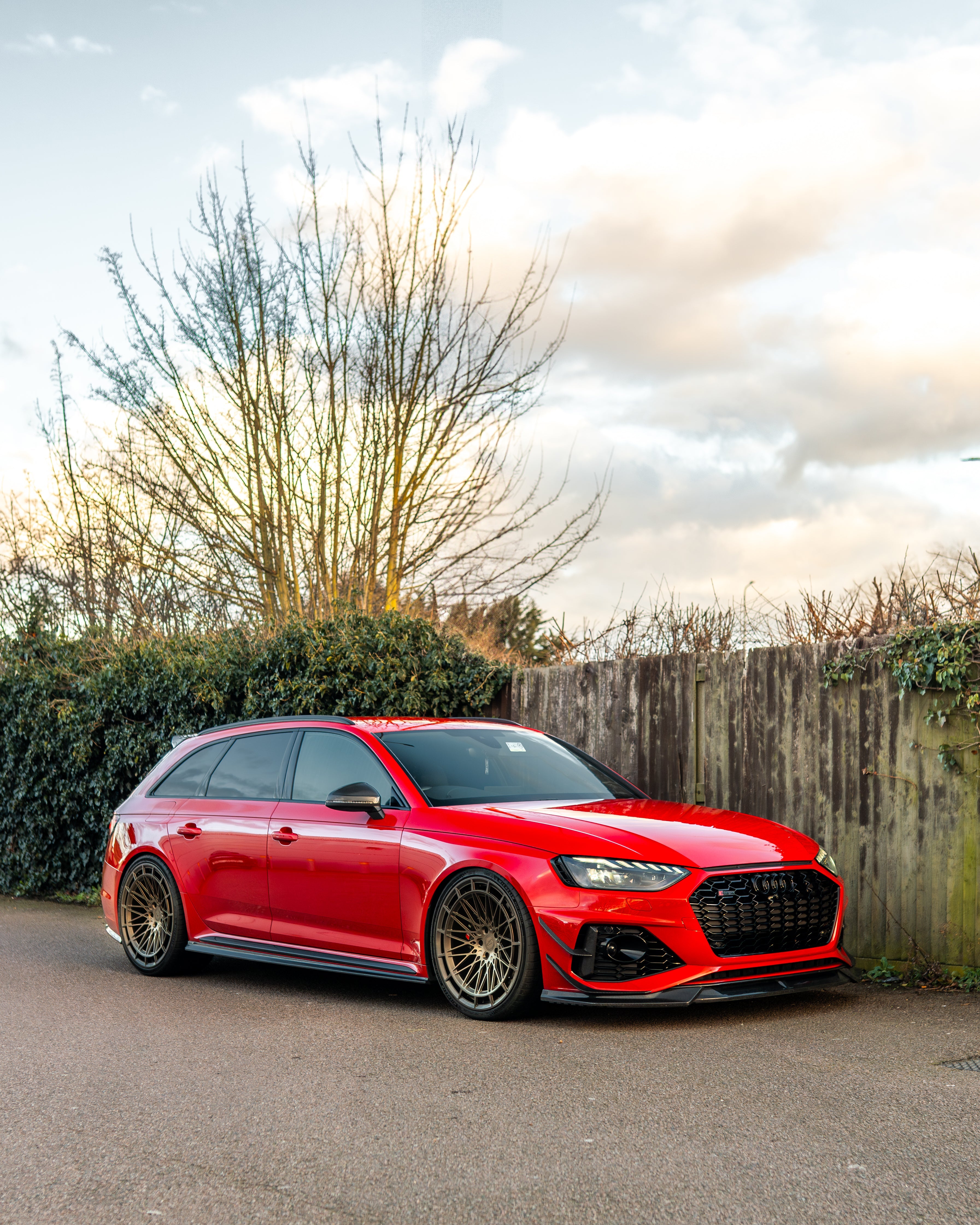 Audi RS4 B9.5 carbon fibre splitter by CT Design, showcasing the sleek front splitter detail on the vehicle.