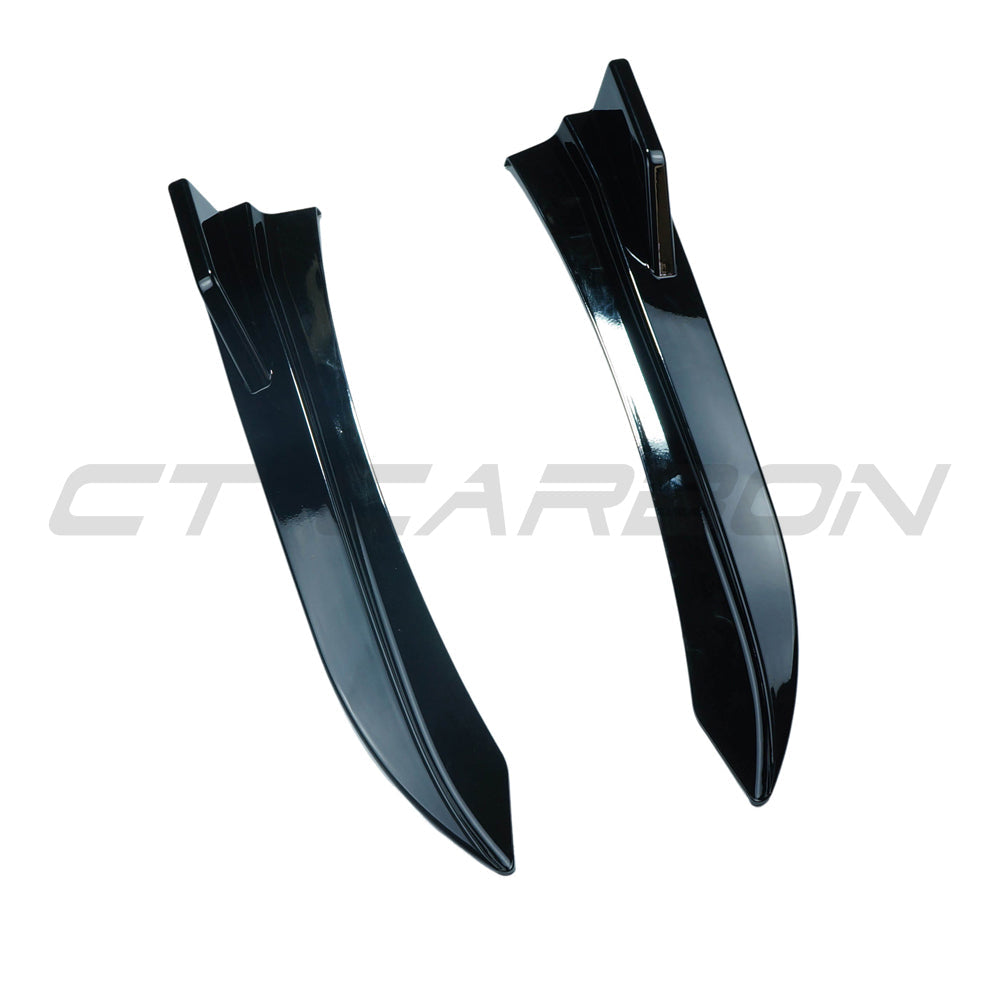 BMW F30/F31 3 Series CT Carbon gloss black rear bumper corners accessory, close-up of sleek, high-quality car detailing.