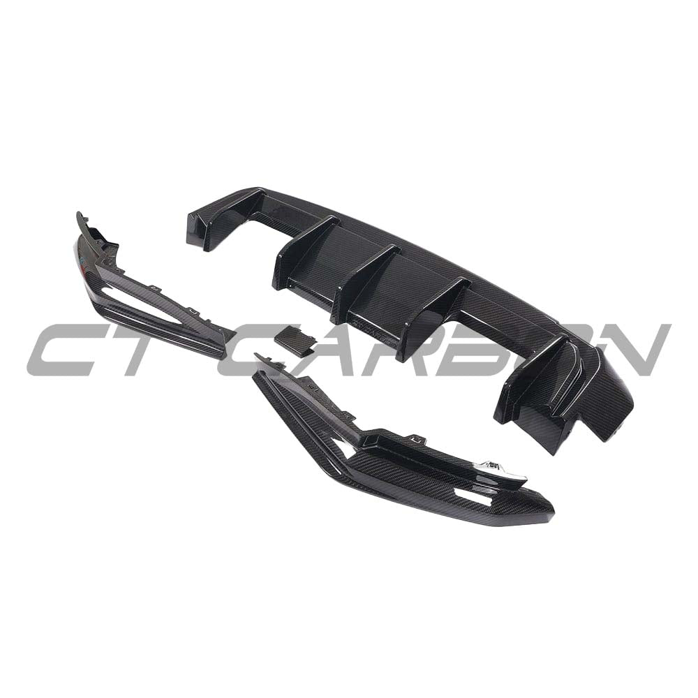 BMW G81 M3 Touring 2022+ CT Carbon full carbon fibre kit, including diffuser, shown on the car with detailed carbon fibre finish.
