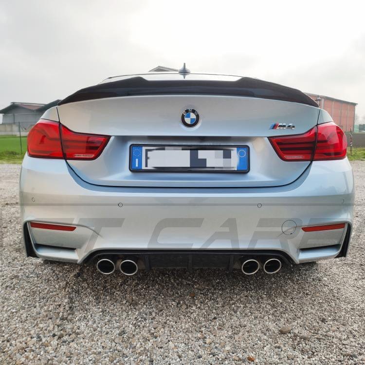 Full view of BMW M4 F83 Convertible with CT Carbon full carbon fiber kit V2, showcasing lightweight, high-performance carbon fiber parts.
