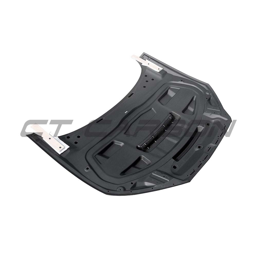 Full car carbon fiber kit for Audi RS6 C8 2019+ by CT Carbon, showcasing sleek, lightweight automotive body parts.