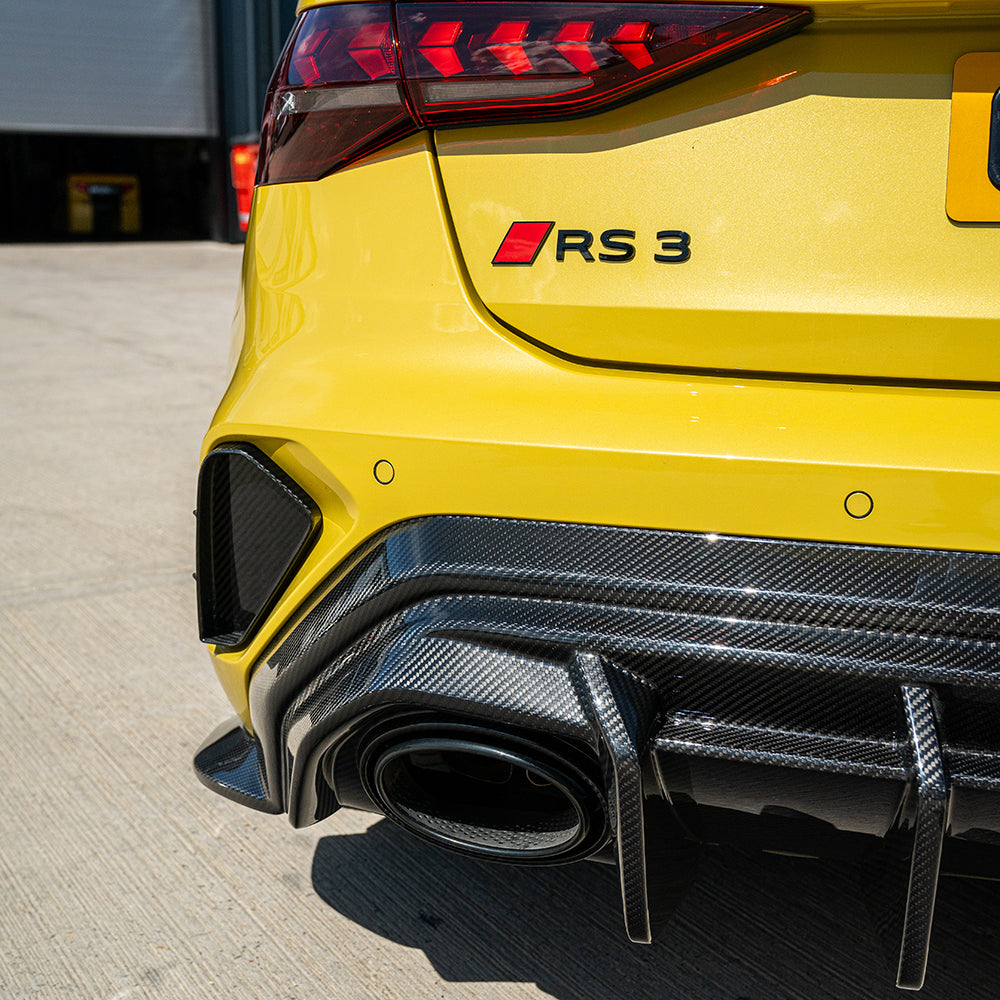 Audi RS3 8Y 2025+ facelift Sportback CT Design V2 full carbon fiber kit installed on the car, showcasing aerodynamic enhancements