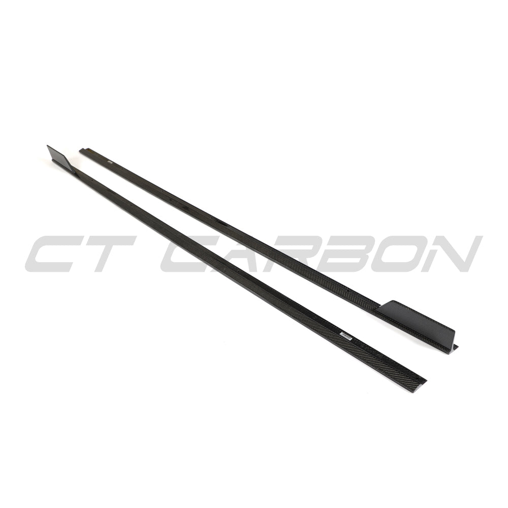 Hyundai i30N carbon fibre kit by CT Design, pre-facelift model, showing sleek carbon fibre components for the car's exterior.