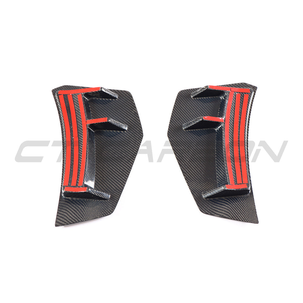 CT Carbon Audi R8 V10 Gen 2 2015-2019 carbon fibre rear bumper corners for enhanced style and protection.