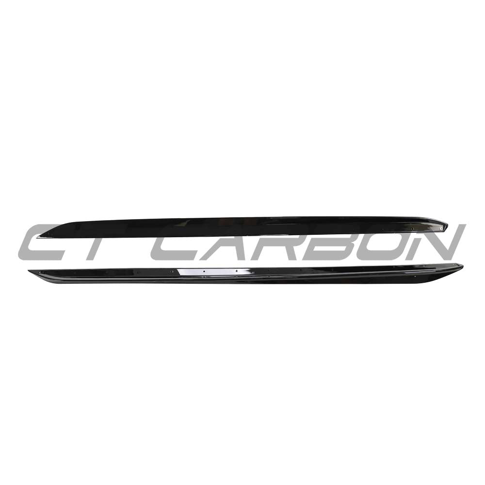 BMW 3 Series G20 G21 side skirts in gloss black by CT Carbon, shown on a vehicle for enhanced sporty appearance.