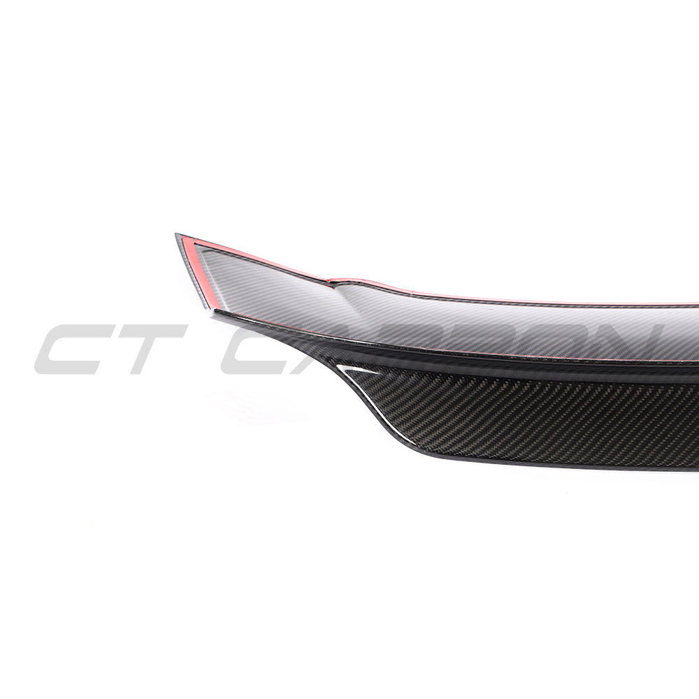 CT Carbon Porsche 911 991.2 GTS Carrera Targa 2017-2019 carbon fibre spoiler V2 installed on the vehicle.
