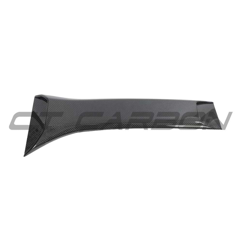 Carbon fiber roof scoop for McLaren 720S by CT Design, showcasing sleek, lightweight automotive accessory with detailed carbon fiber weave.