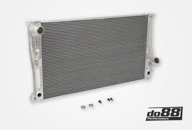 DO88 BMW 135i 335i N54 N55 Automatic Aluminium Radiator
