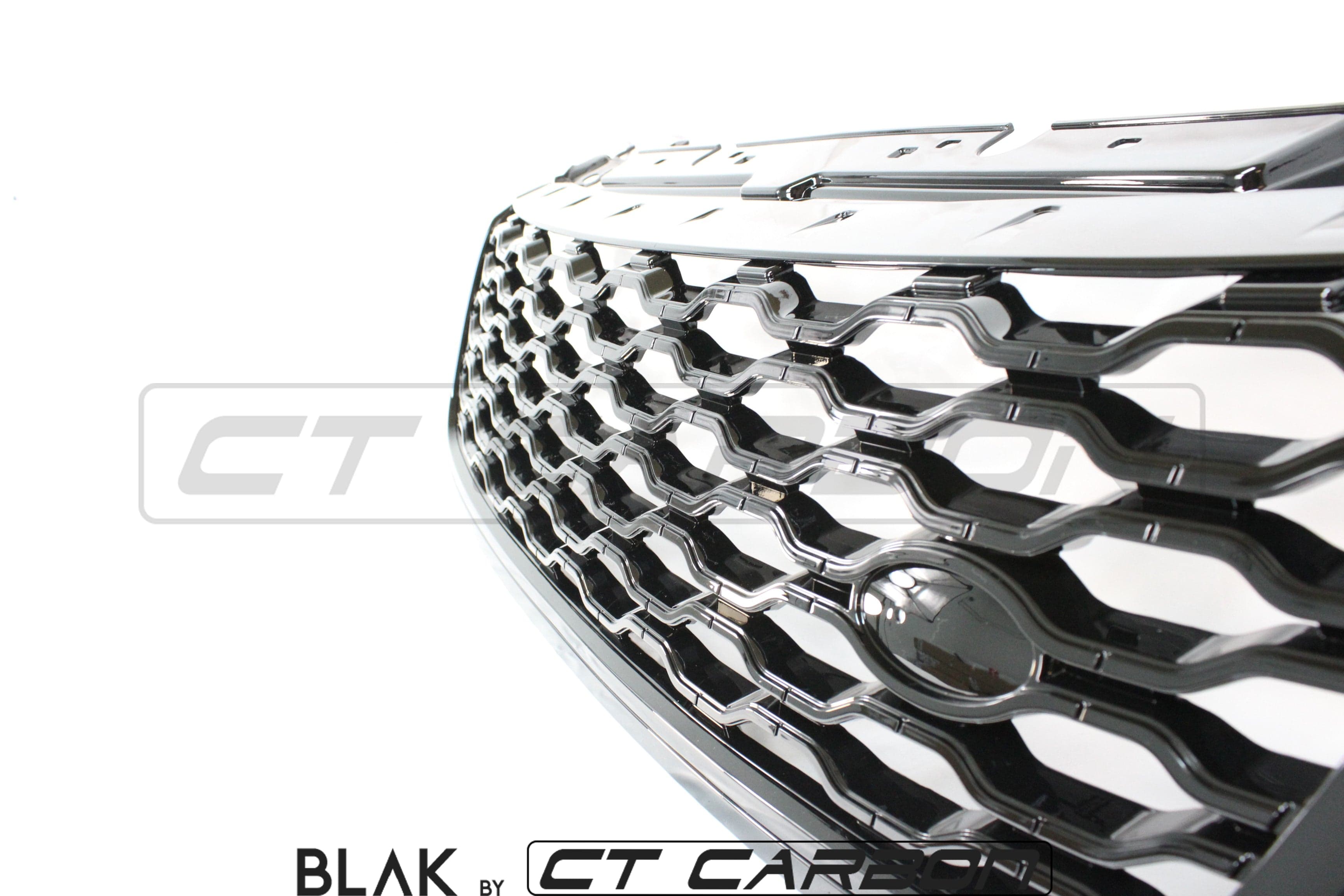 Full black edition trim kit for Land Rover Discovery 5 by CT Carbon, featuring black accents and styling details for 2016+ models.