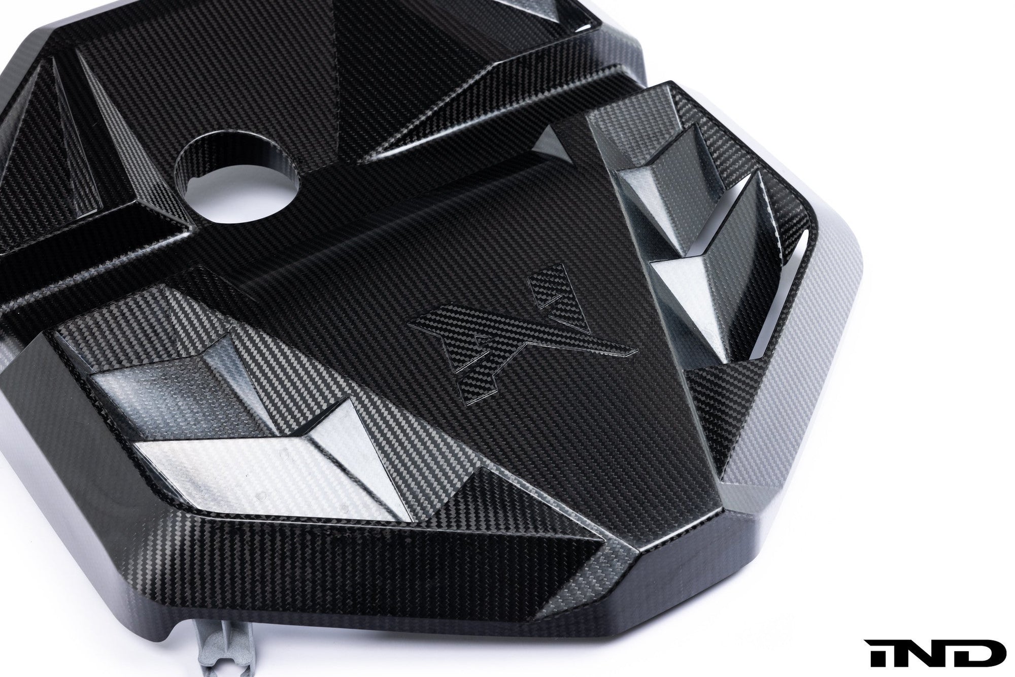 ALPHA-N Carbon Engine Cover for M2 (G87) - Nineteen72 Performance