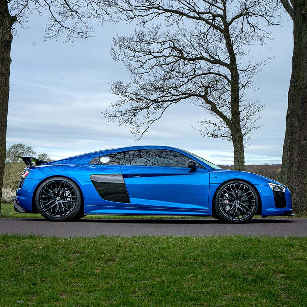 CT Carbon full carbon fiber kit for Audi R8 V10 Gen 2 (2015-2019) showing detailed carbon fiber panels and V-style design.