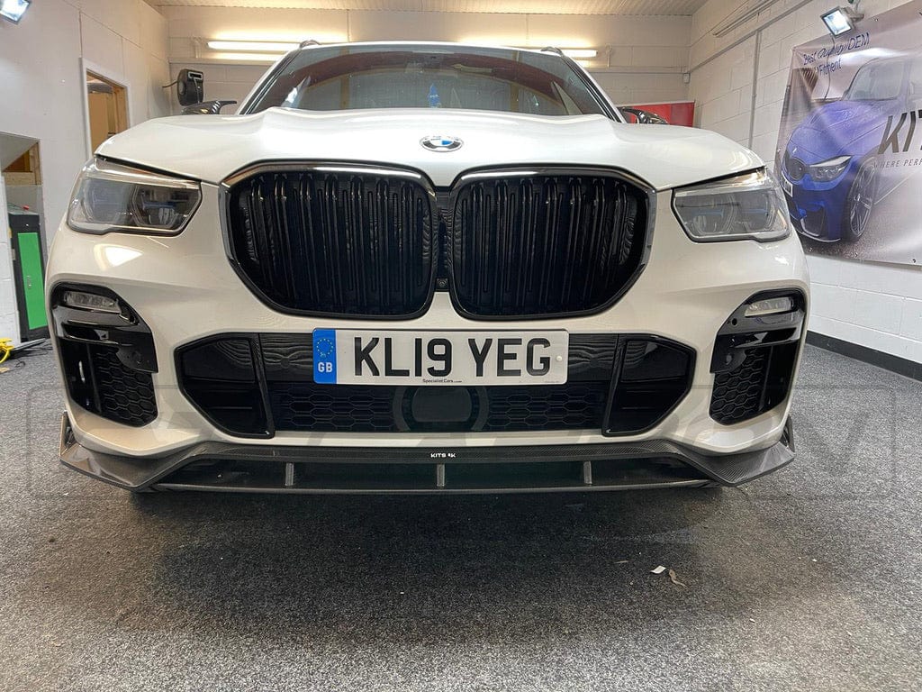 BMW X5 G05 CT Design carbon fibre splitter, front automotive splitters, lightweight and durable carbon fibre material.
