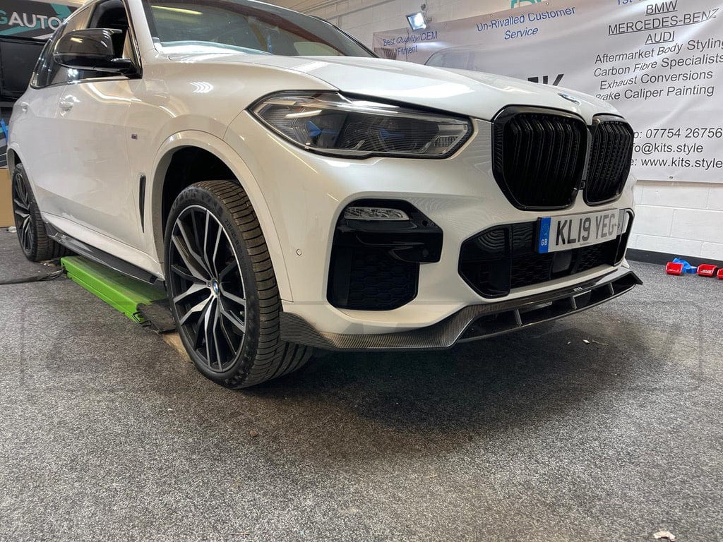 BMW X5 G05 CT Design carbon fibre splitter, lightweight automotive upgrade, with sleek black finish and aerodynamic design details.