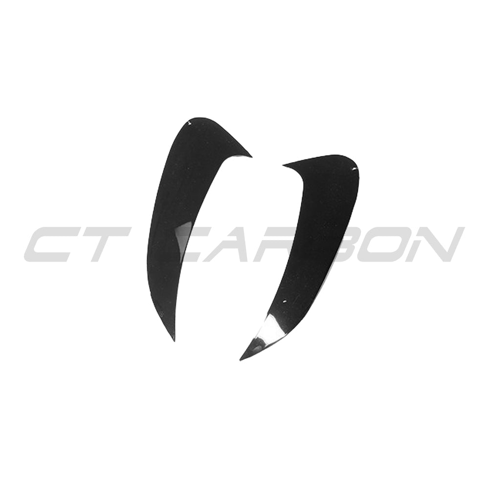 Gloss black rear bumper trim corner for Mercedes W206 C-Class 2021+ by CT Carbon, featuring sleek finish and precise fit.