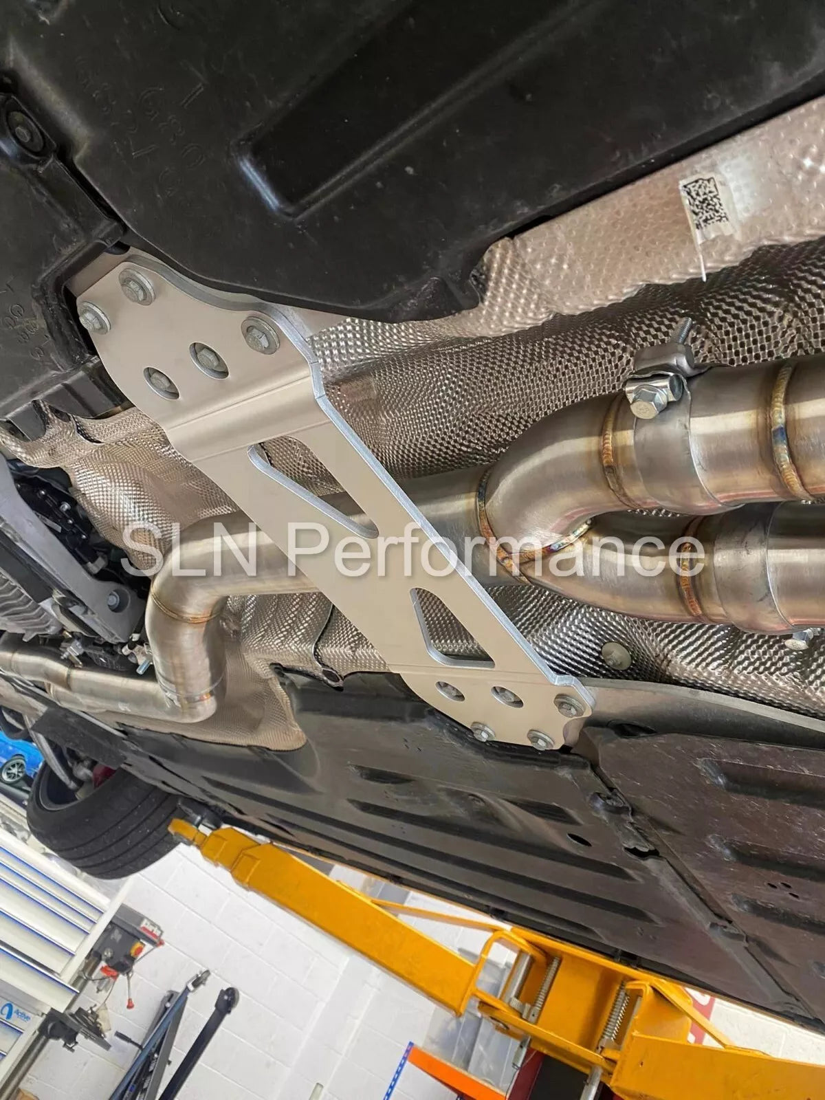 SLN Performance - BMW S58 M3 G80 M4 G82 & X3M X4M LCI Single Mid Pipe with Under-Brace - Nineteen72 Performance