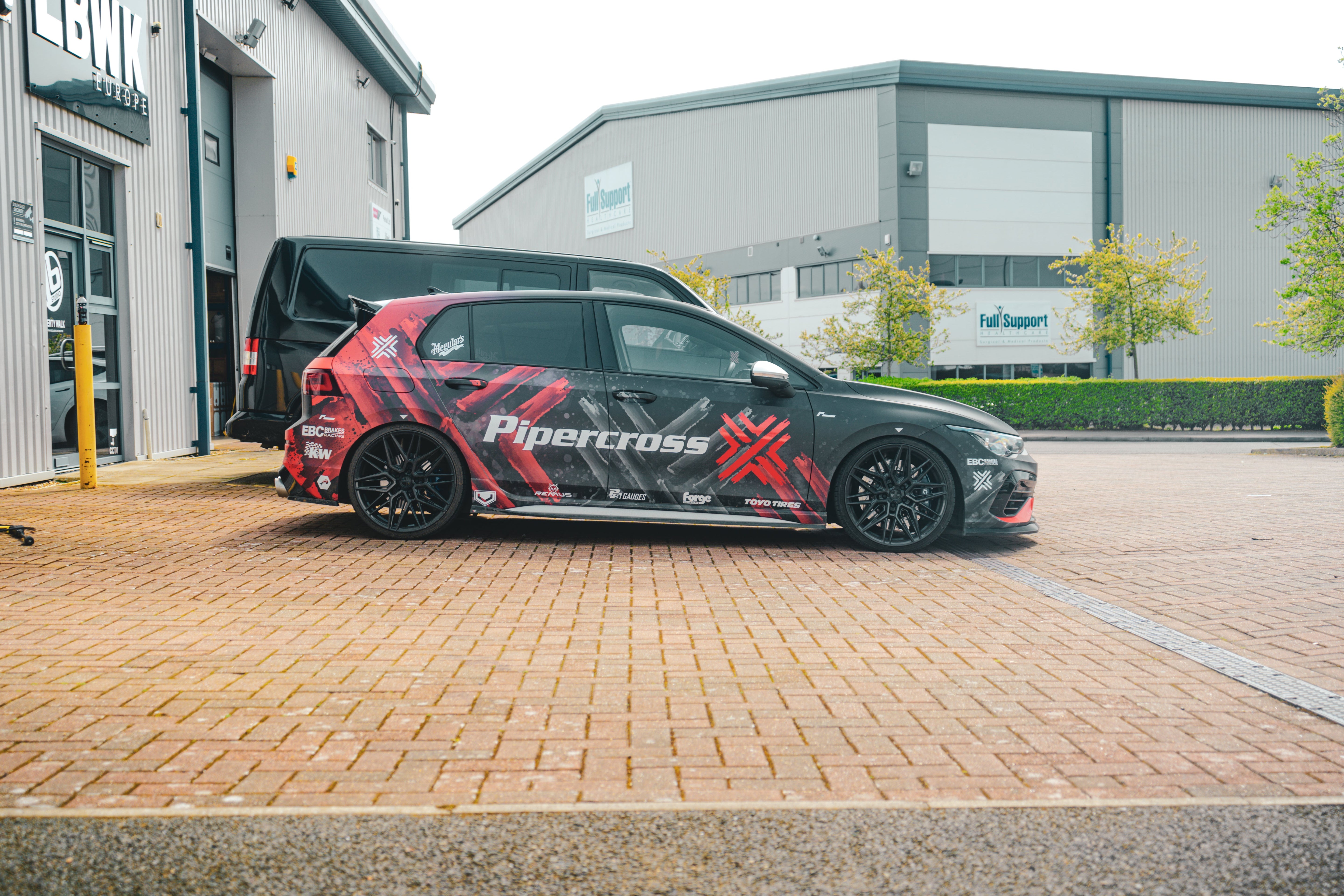 Pipercross MK8 Golf R