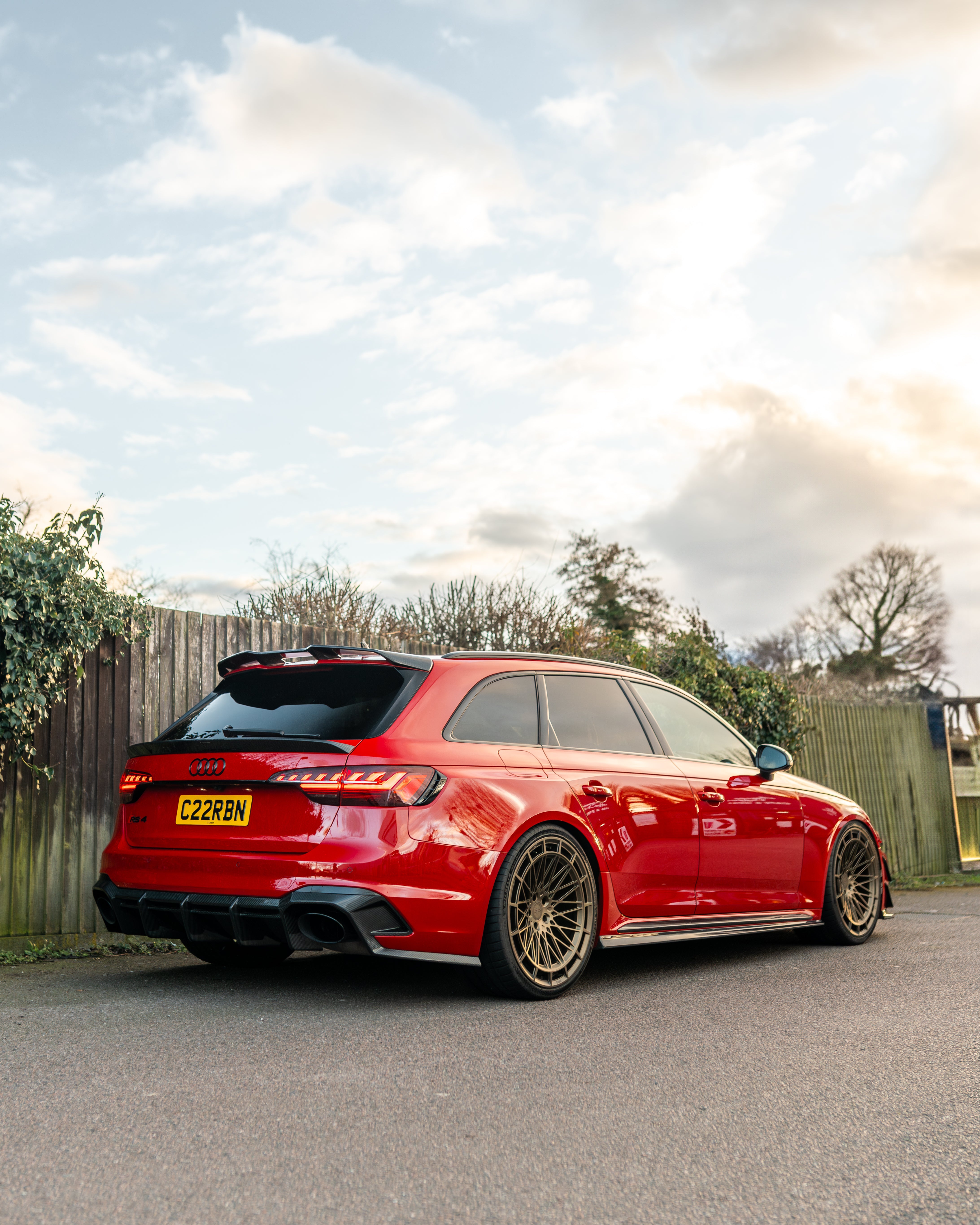 Audi RS4 B9.5 carbon fiber side skirts by CT Design, showcasing sleek, lightweight aerodynamic enhancements for the vehicle.