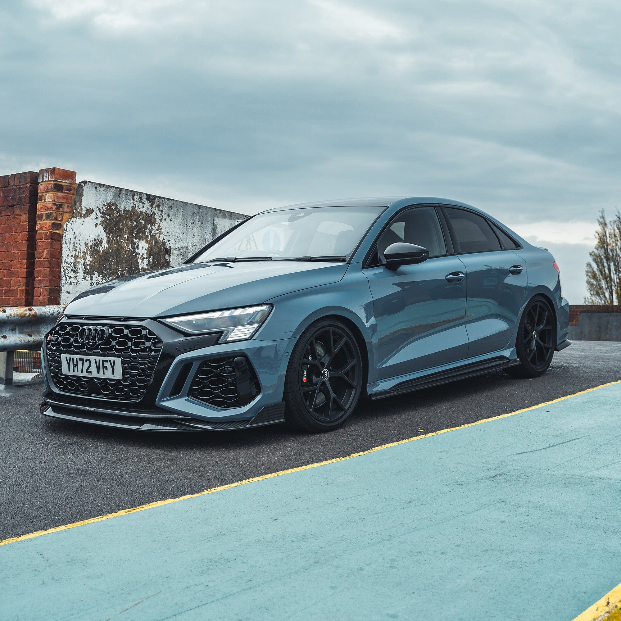 Full CT Design Kit for Audi RS3 8Y saloon 2022-2024, featuring carbon fiber accents and styling enhancements.