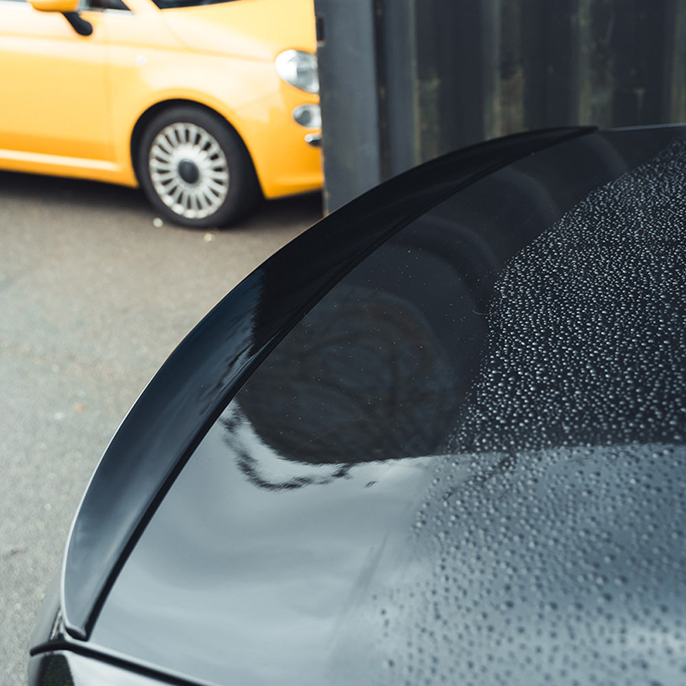 BMW 5 Series G30 LCI 2021+ CT Carbon gloss black kit, V4 style, featuring exterior car parts on a BMW G30 model.