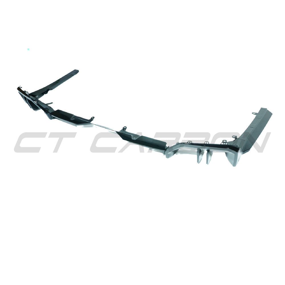 BMW 5 Series G60 and i5 2023 gloss black diffuser by CT Carbon, showing the sleek aerodynamic rear diffuser design.