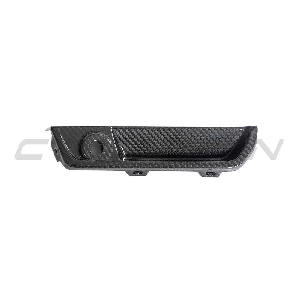 BMW G87 M2 CT Design full carbon fibre kit with reflector delete, showcasing lightweight, high-performance carbon fibre components.