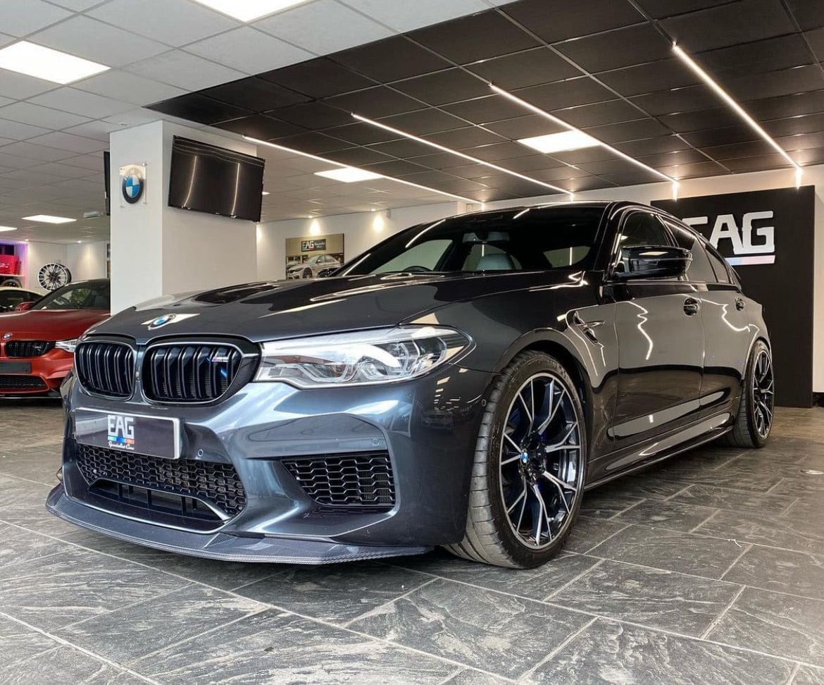 BMW M5 F90 2017-2020 CT Carbon GTS-style carbon fibre splitter installed on front bumper.