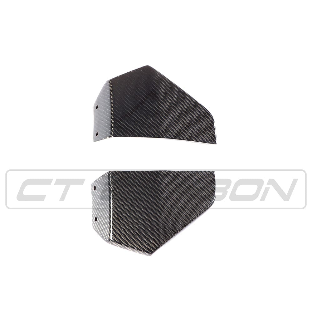 BMW X3 G01 2017-2021 CT Carbon carbon fiber corner splitters installed on front corners of the vehicle.