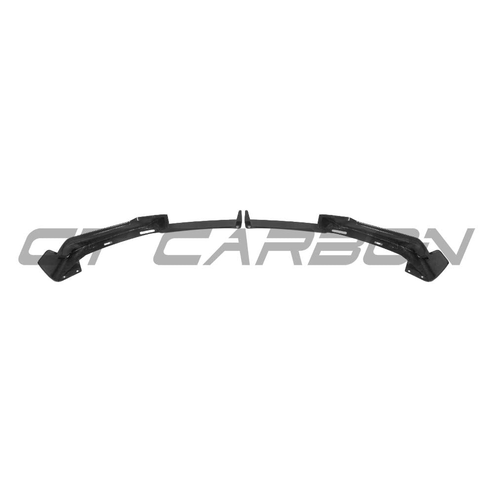 BMW G05 X5 LCI 2023 carbon fibre splitter by CT Carbon, V1, showcasing the sleek aerodynamic design on a white vehicle.