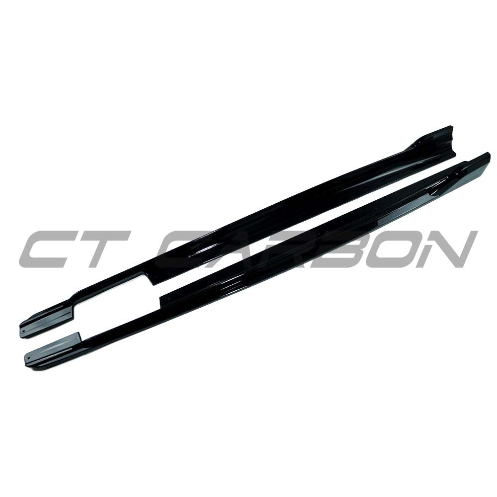 BMW G06 X6 LCI 2023 side skirts by CT Carbon in gloss black, showing sleek, aerodynamic design on a luxury SUV.