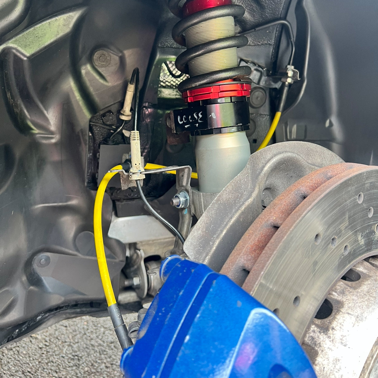 XC3 Engineering upgraded front hub pinch bolt for BMW M2, M3, M4 F8X G8X suspension and alignment components.