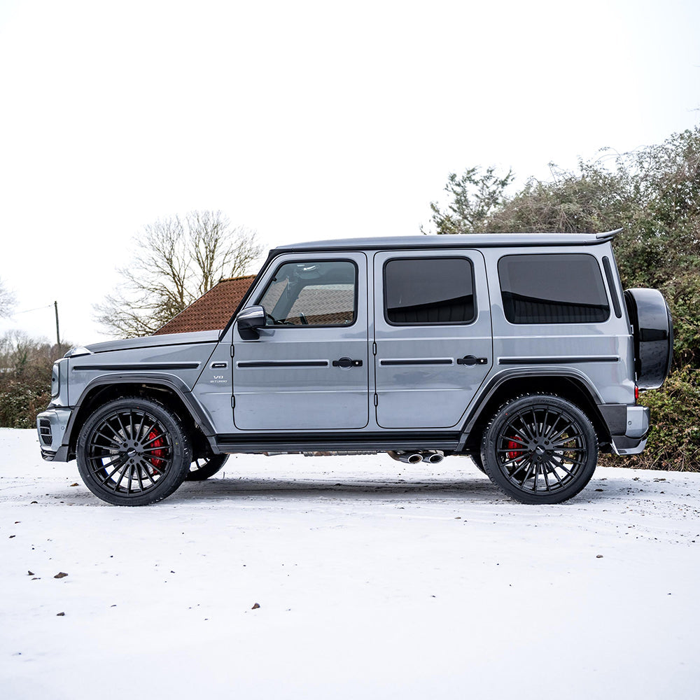 Mercedes-Benz G63 W463 wide arch kit by CT Carbon, made of full carbon fibre, installed on the 2018-2024 model.