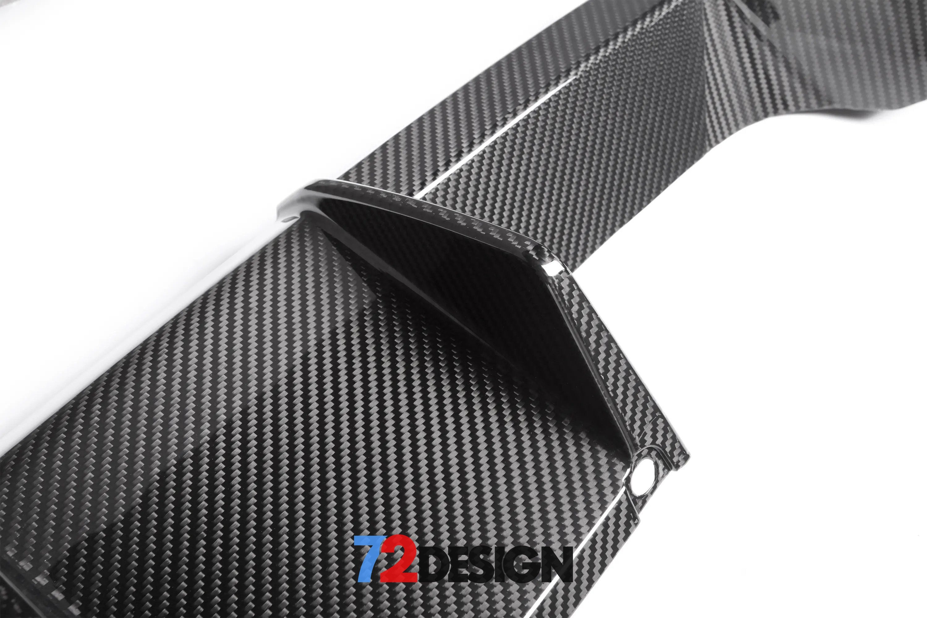72Design BMW M3/M4 (G80/G82) Gloss Carbon Fibre (Pre-Preg) Euro Style Diffuser - Nineteen72 Performance