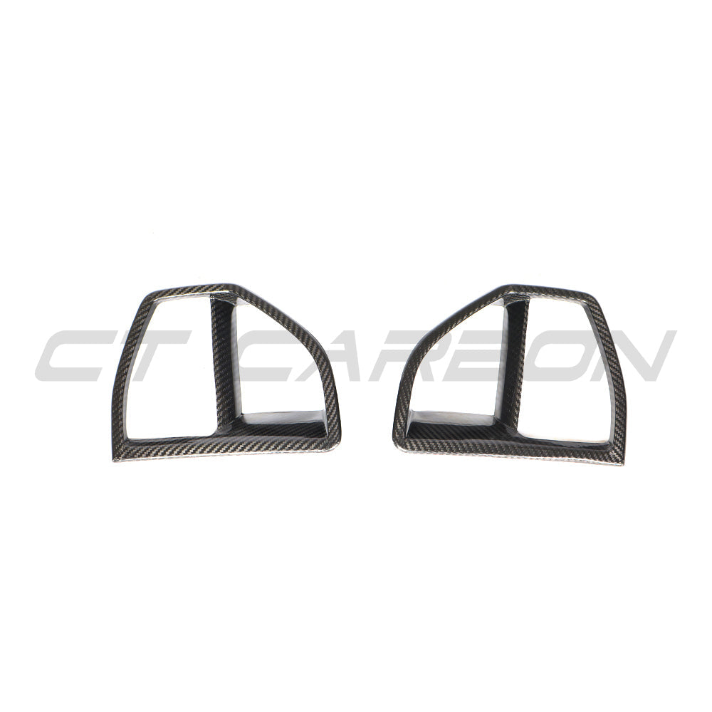 BMW G05 X5 2019-2023 CT Carbon fiber front vent add-on accessory installed on the vehicle.