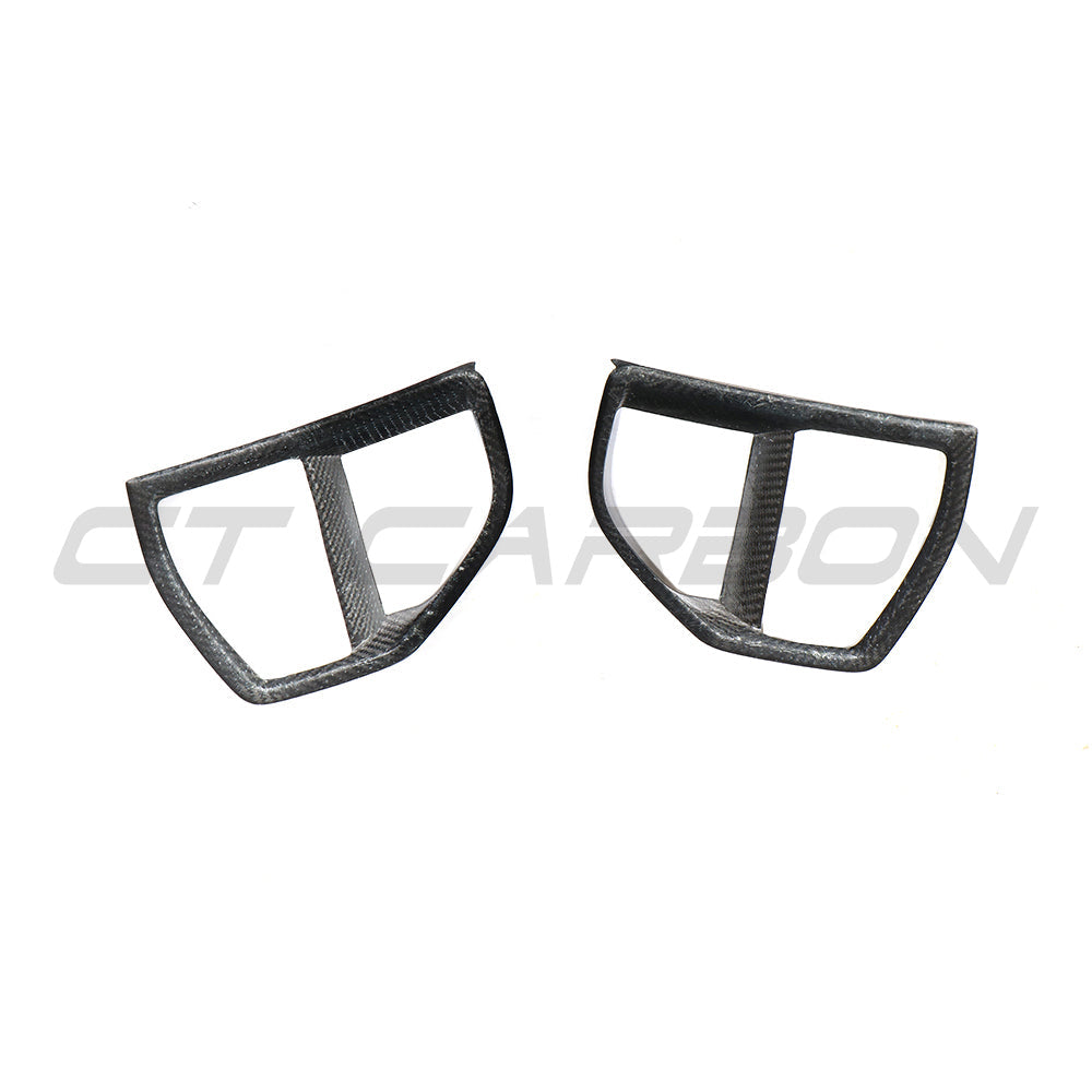 BMW G05 X5 2019-2023 carbon fibre front vent add-on accessory by CT Carbon, showcasing sleek, textured carbon fibre details.