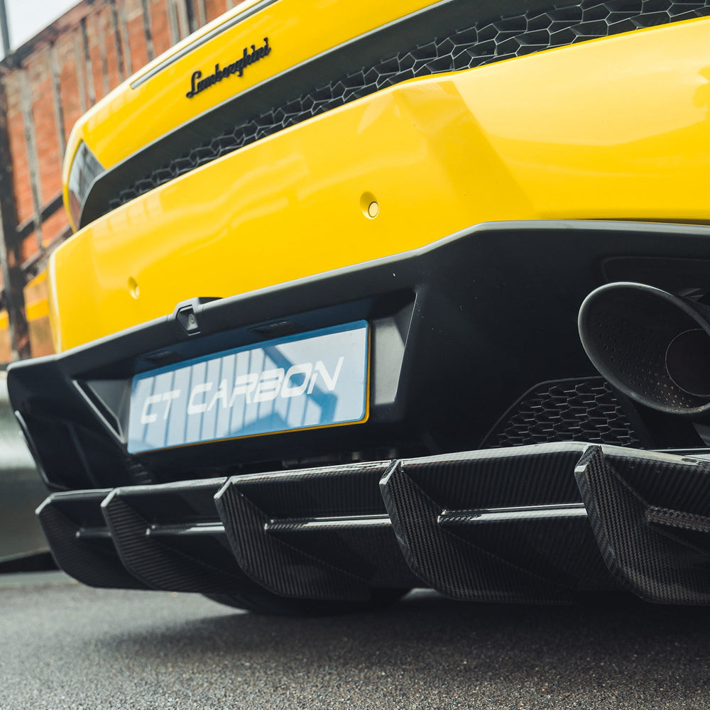 Lamborghini Huracan LP-610 carbon fiber diffuser by CT Carbon, showcasing sleek, aerodynamic design and carbon fiber finish.