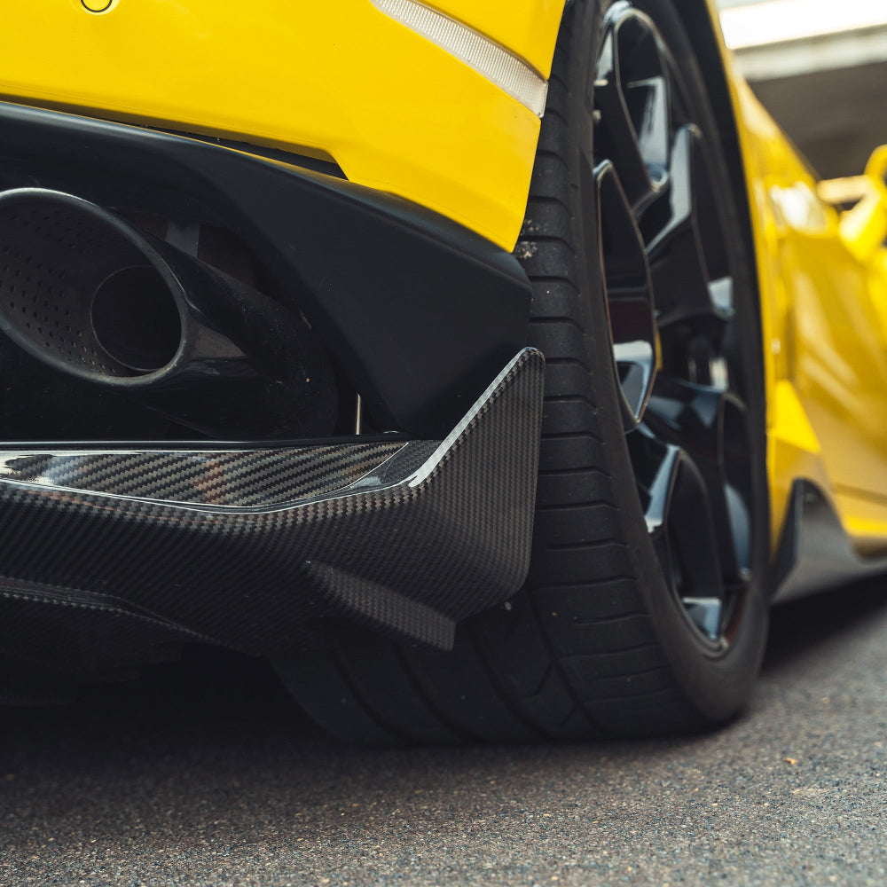 Lamborghini Huracan LP-610 carbon fiber diffuser by CT Design, shown in close-up with detailed carbon fiber weave and aerodynamic features.