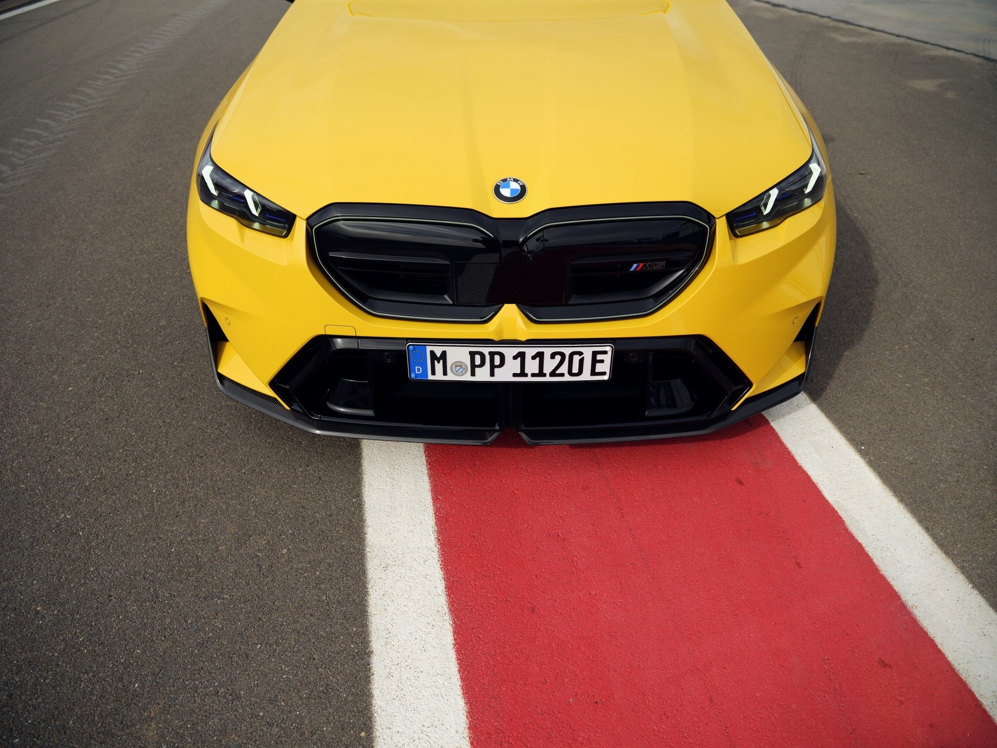 Genuine BMW - BMW G90/G99 M5 Saloon Gloss Carbon Front Splitter