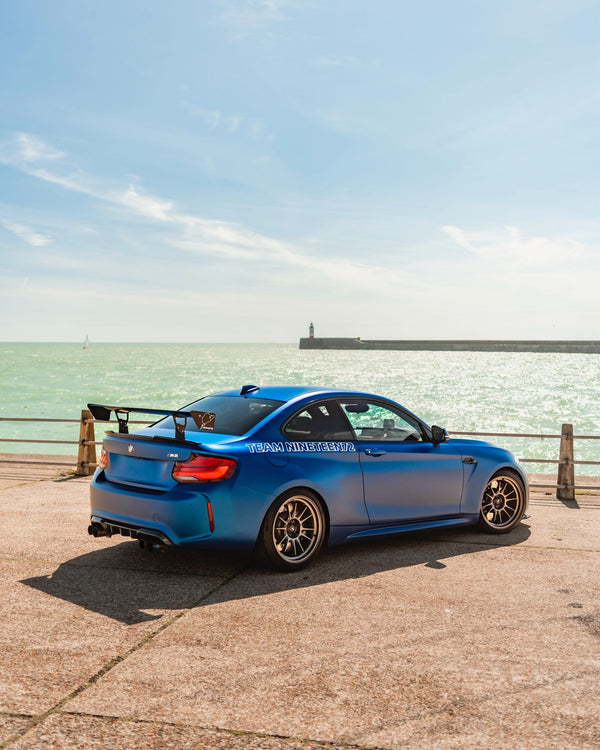 "TEAM NINETEEN72" - SIDE BANNER - Nineteen72 Performance