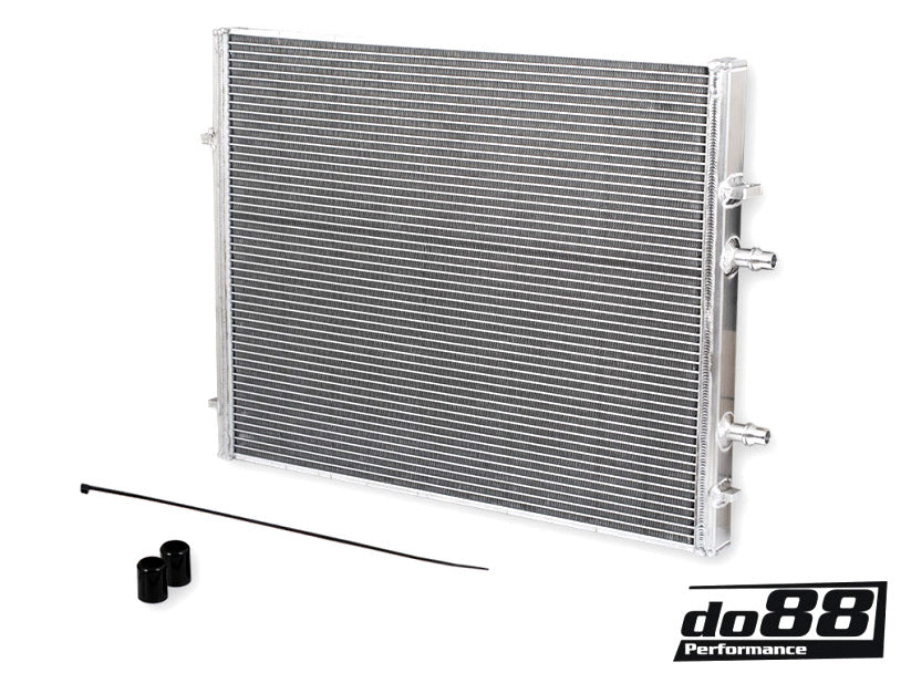 DO88 BMW F8X S55 Front Chargecooler Radiator