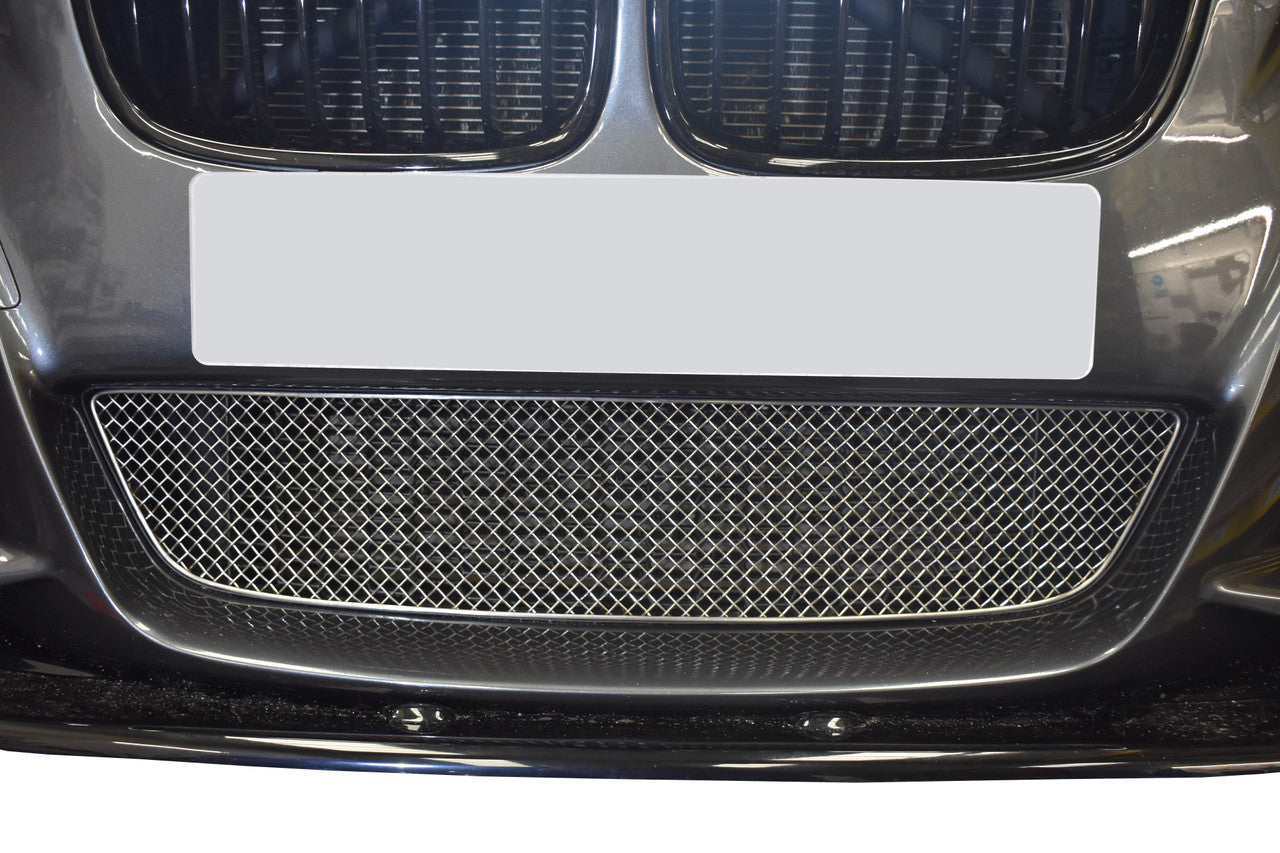 BMW M135i - Front Grille Set