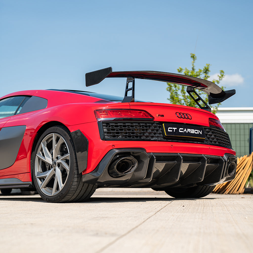 Audi R8 V10 Gen 2.5 carbon fibre full kit by CT Carbon, including front splitters, side skirts, and rear diffuser, in carbon fiber finish.