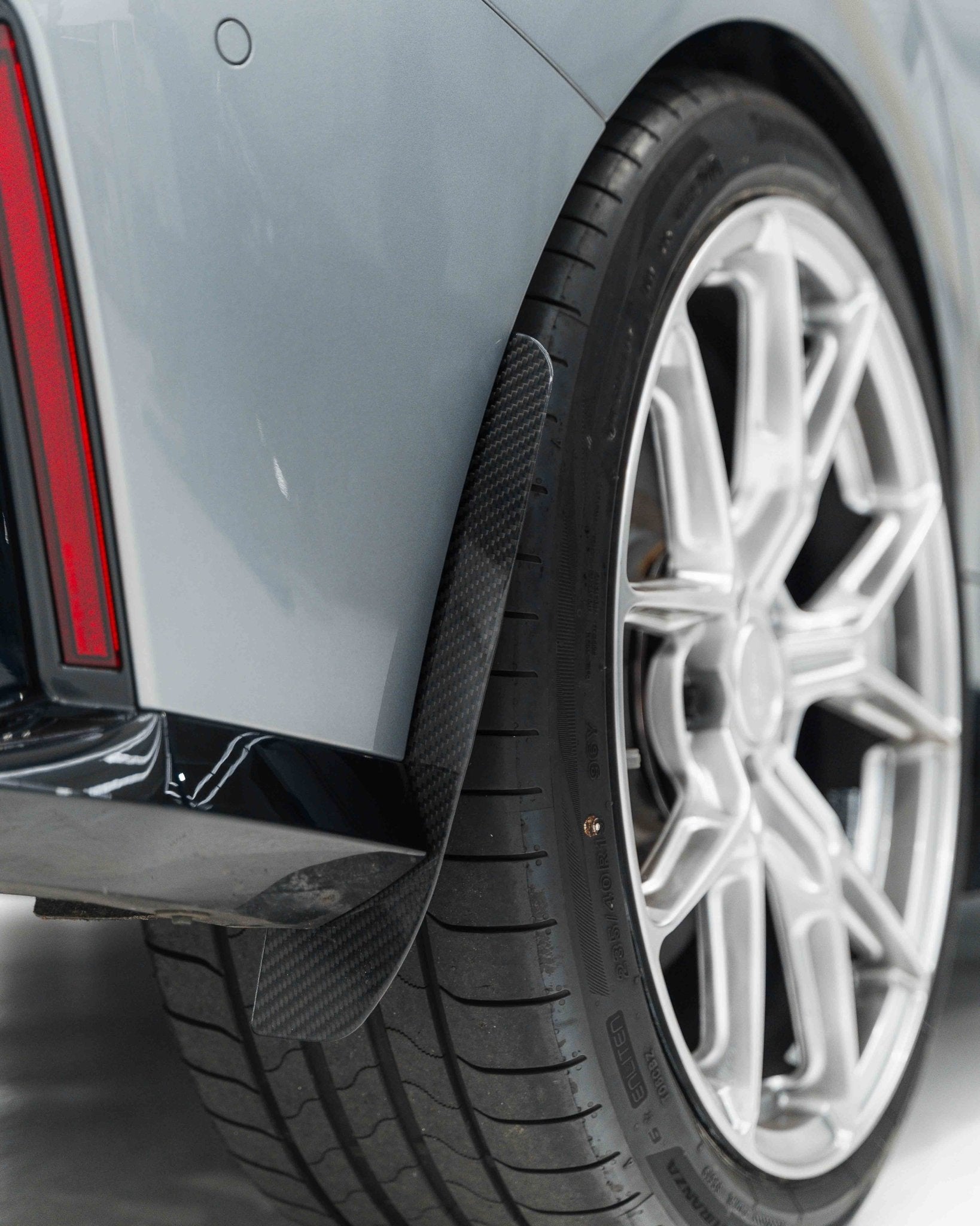 AP BMW 1 Series & M135 F70 Carbon Fibre Arch Guards (2024+)