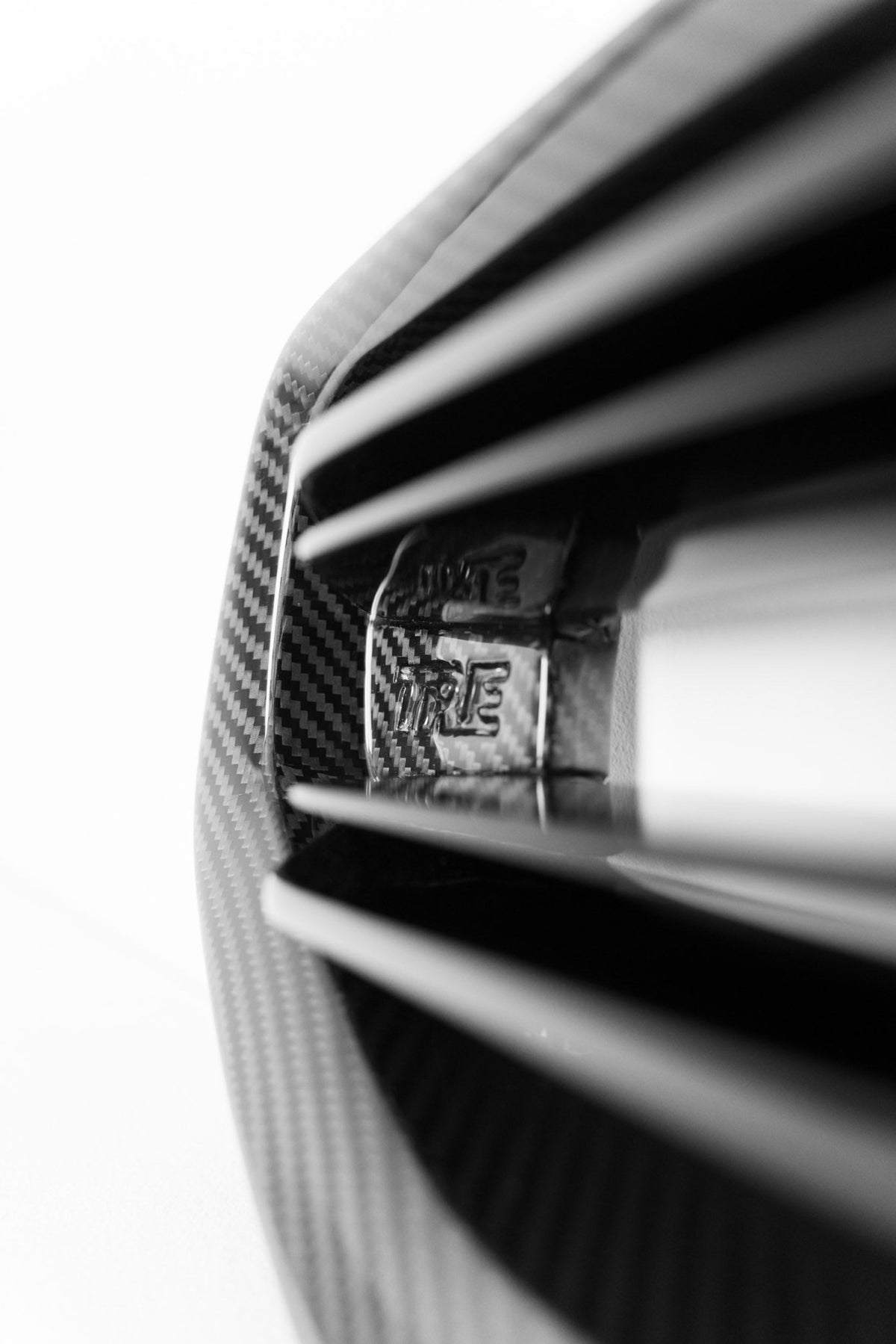 BMW M2 G87 front grille with pre-preg carbon fiber by TREVORA, showcasing sleek, aerodynamic design for 2023-2024 models.