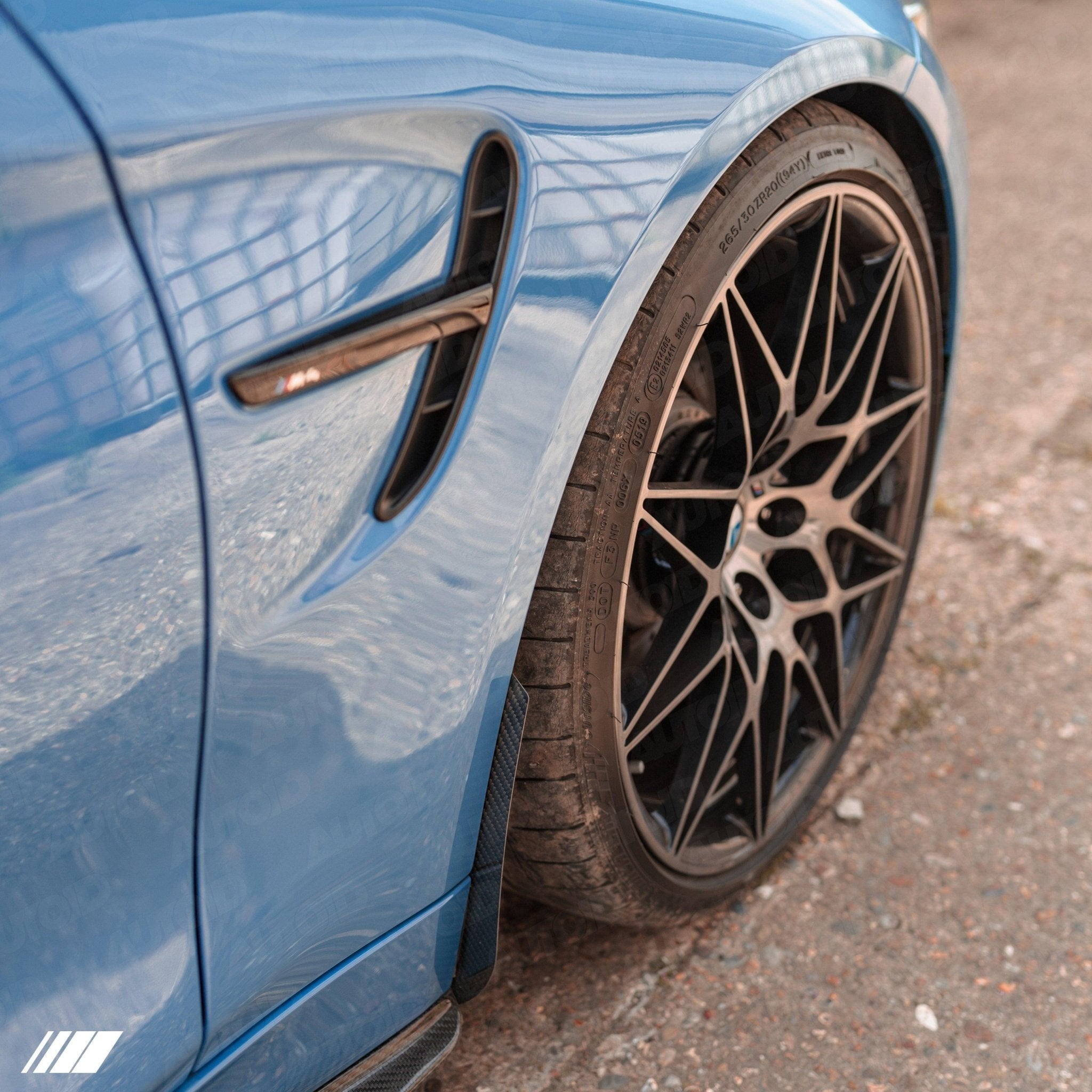 AP BMW M3 F80 & M4 F82 F83 Carbon Fibre Arch Guard Set (2014-2020)