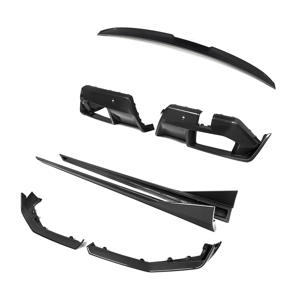 BMW G90 M5 2024 CT Carbon full carbon fibre kit, including front splitter, side skirts, and rear diffuser for enhanced aerodynamics.