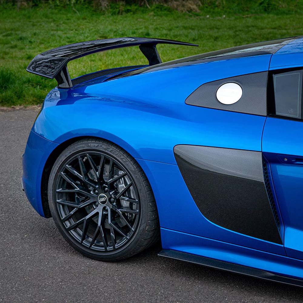 Full car carbon fiber kit for Audi R8 V10 Gen 2 by CT Carbon, featuring V-style carbon fiber components for enhanced sportiness.