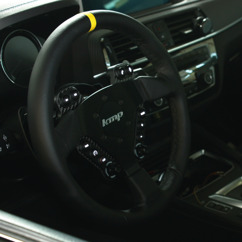 KMP Clubsport Steering Wheel BMW FXX - Nineteen72 Performance